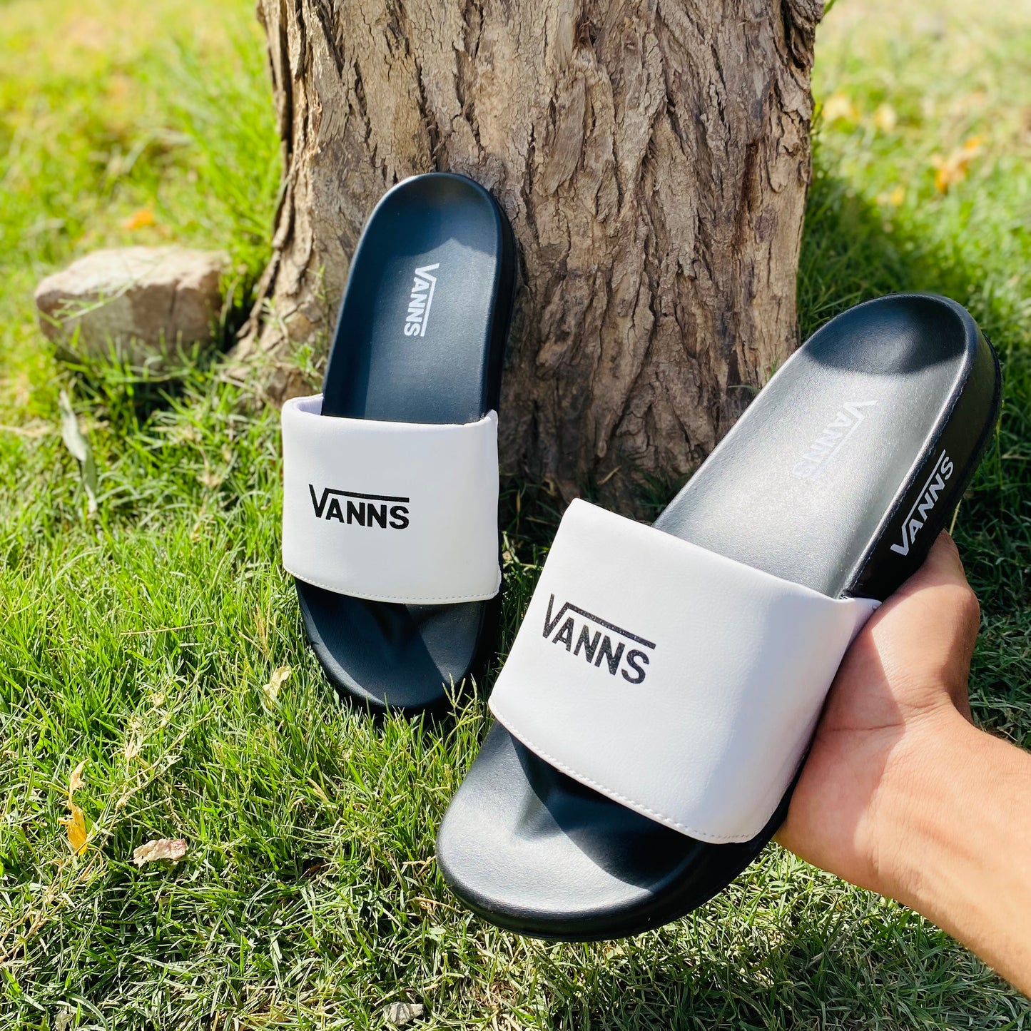 VAN White Soft and comfortable Imported Slipper